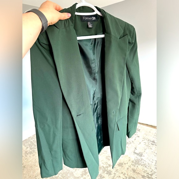 Forever 21 Jackets & Blazers - Forever 21 Blazer